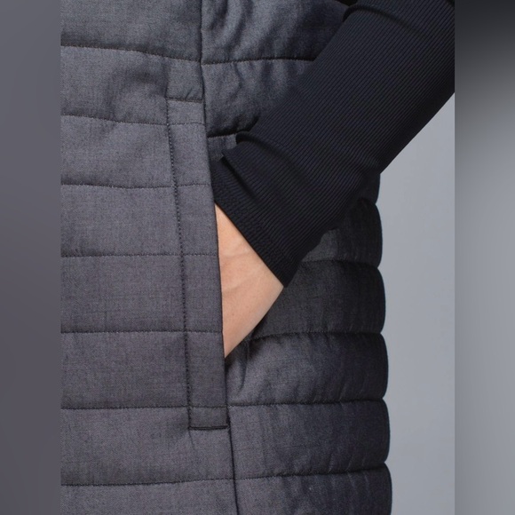 Lululemon Everything She Wants Reversible Vest  Black - Picture 4 of 14